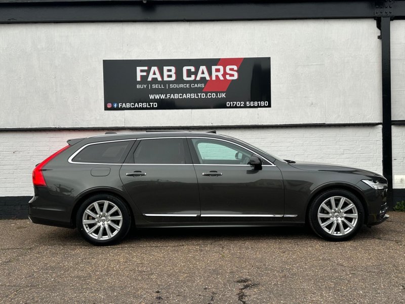 VOLVO V90
