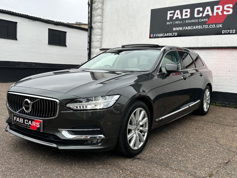 VOLVO V90