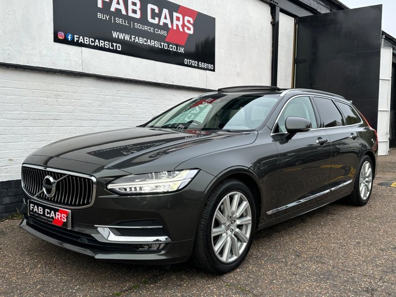 VOLVO V90