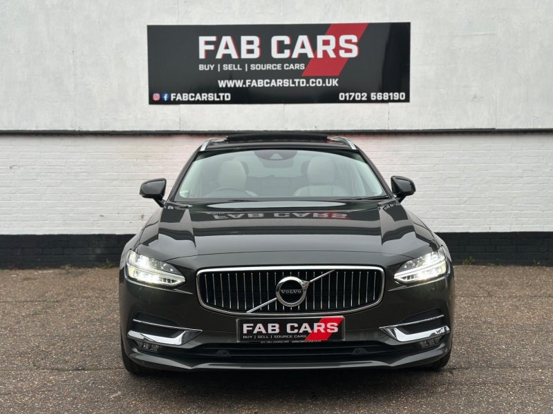 VOLVO V90