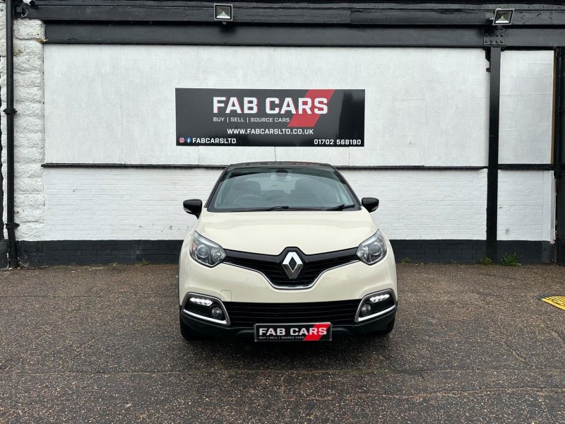 RENAULT CAPTUR