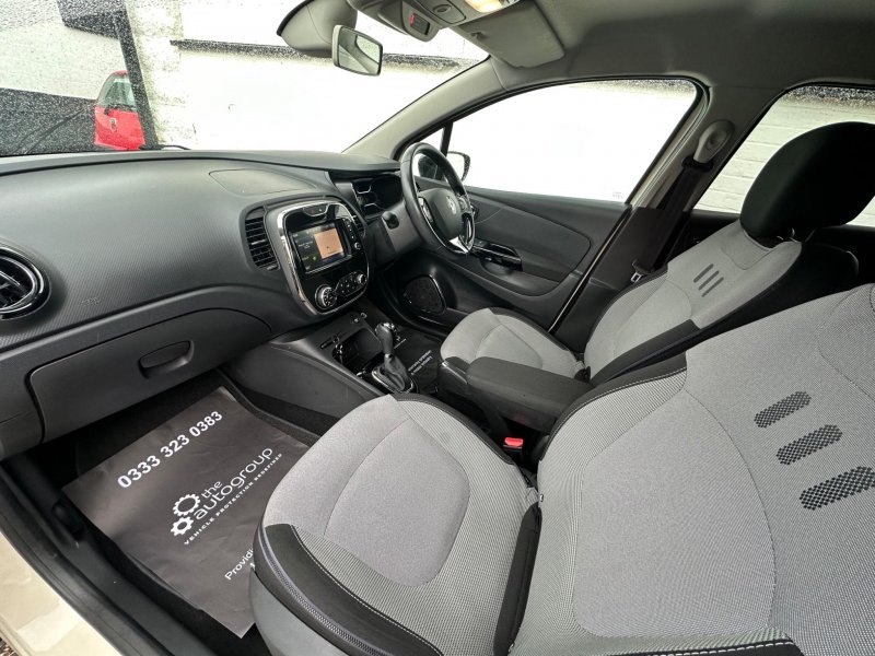 RENAULT CAPTUR