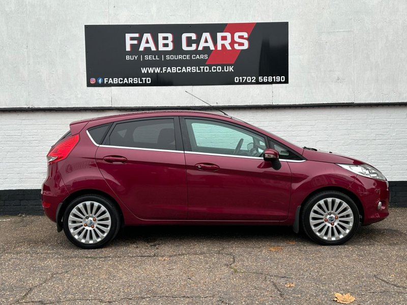 FORD FIESTA