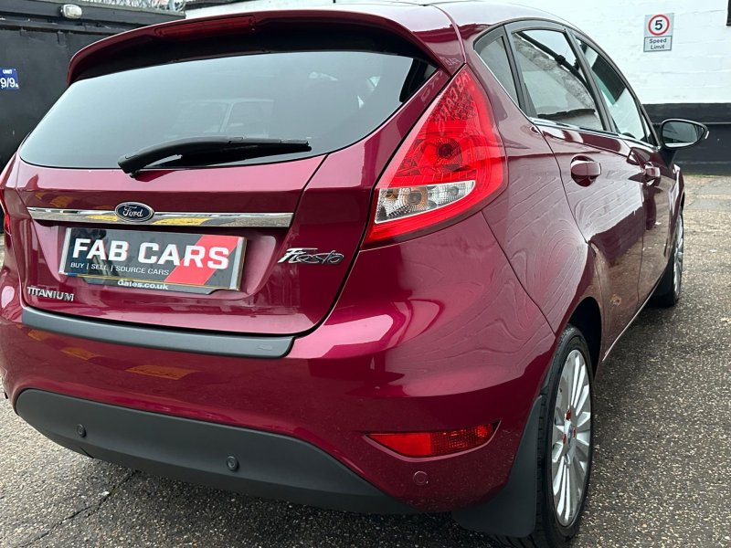 FORD FIESTA