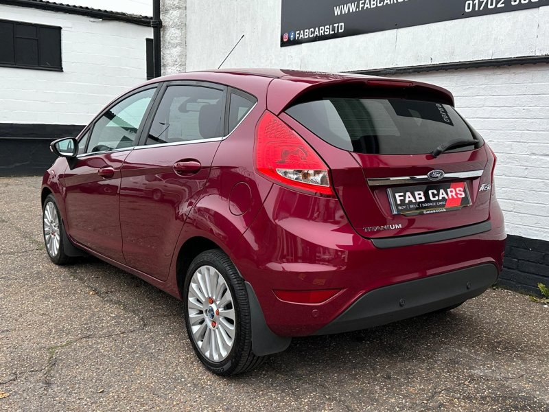 FORD FIESTA