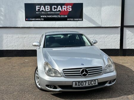 MERCEDES-BENZ CLS 3.0 CLS320 CDI Coupe 7G-Tronic 4dr